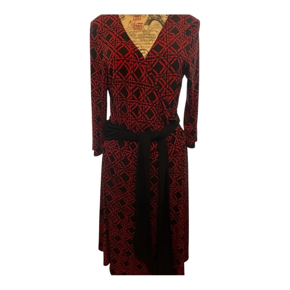 Dressbarn Red and black geometric Patterned Dress